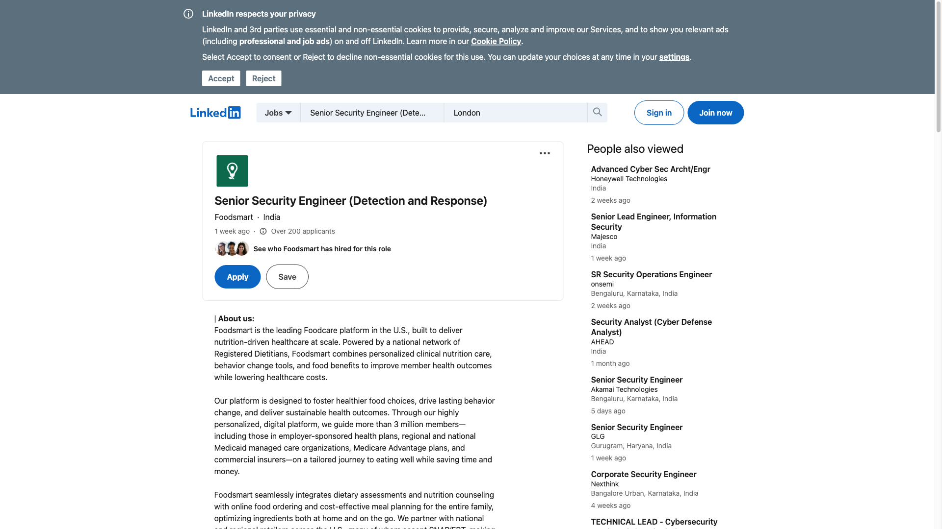 Screenshot of the Foodsmart Senior Security Engineer (Detection and Response) job posting, captured 2026-10-08